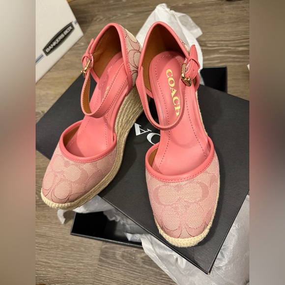 NIB - COACH Raine Espadrille In Signature Jacquard Sandal - size 5 US Pink - Picture 15 of 16